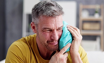 Your jaw may experience some swelling following dental implant surgery